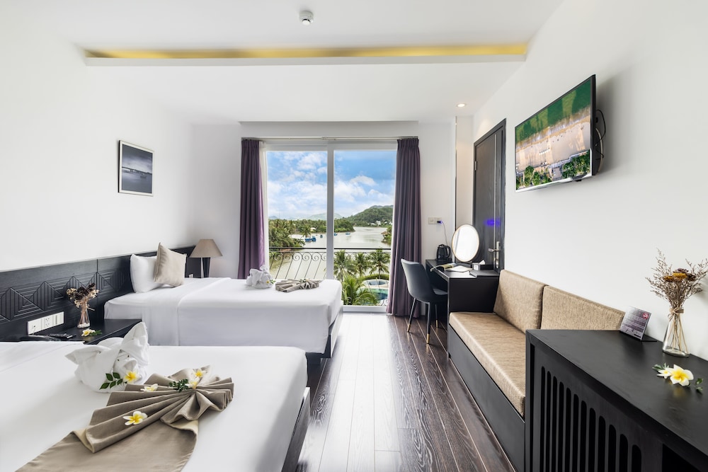 Premier Twin Room photo 1