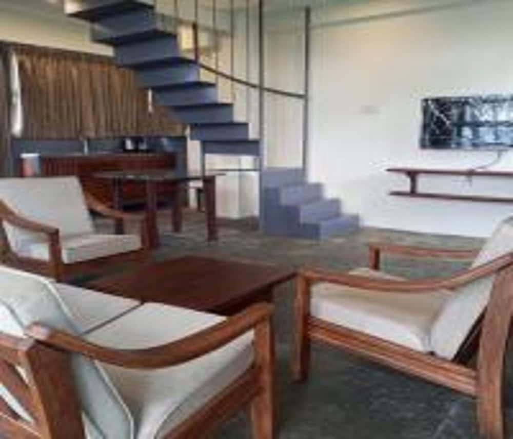 Family Suite - Photo 3
