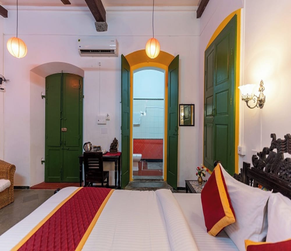 Deluxe Room - Photo 4
