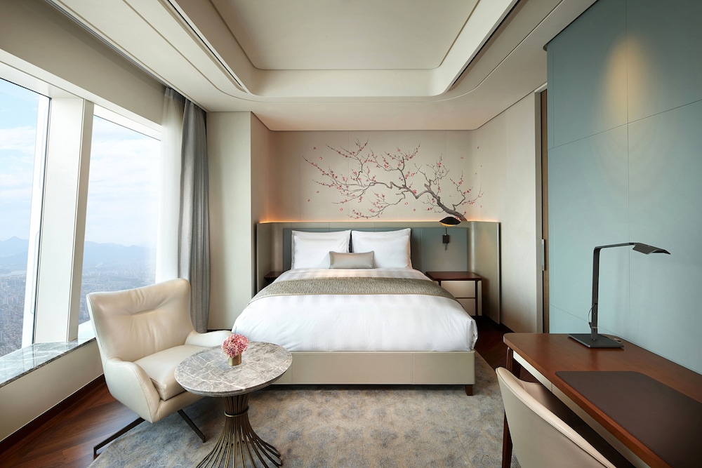Grand Double Room (Deluxe)
