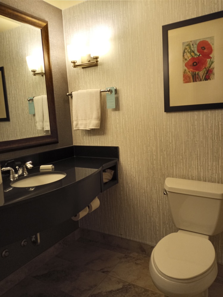 Room thumbnail 5