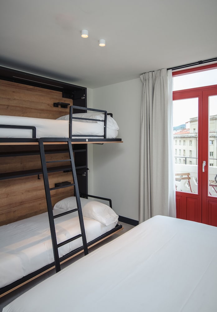 Standard Quadruple Room photo 3
