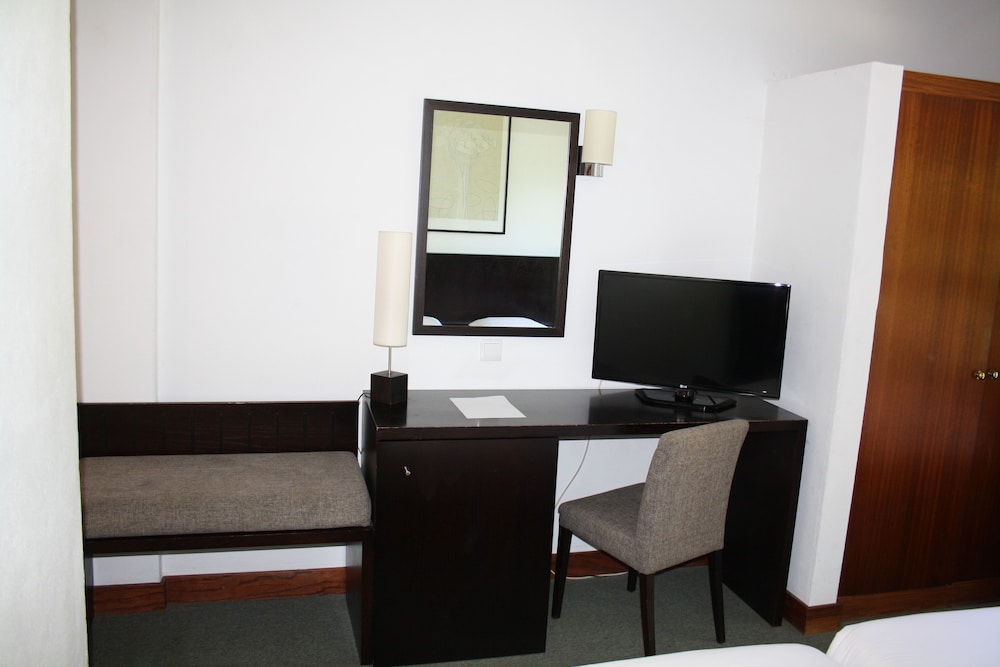 Standard Double Room - Photo 4