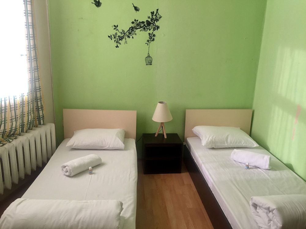 Standard Twin Room, City View photo 3