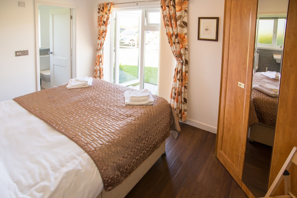 Luxury Cottage, 3 Bedrooms (3BEDRO57) photo 1
