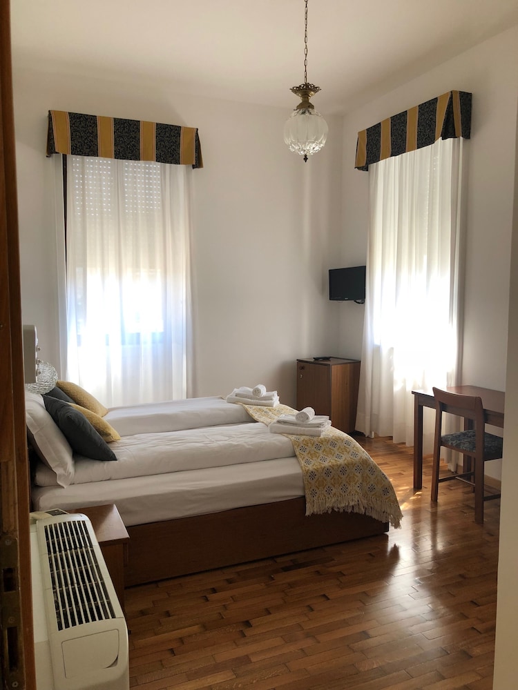 Standard Room, Courtyard Area