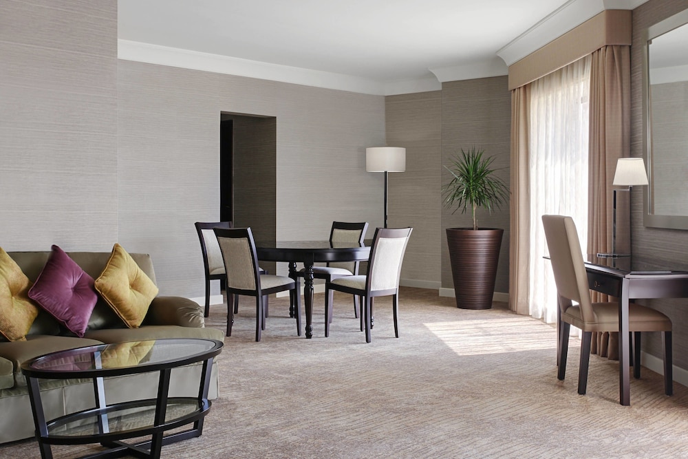 Suite, 1 Bedroom, City View