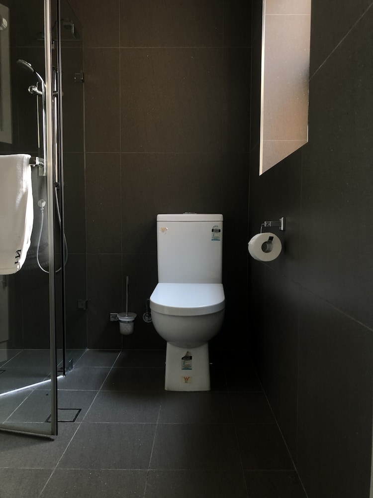 Queen Room - Photo 7