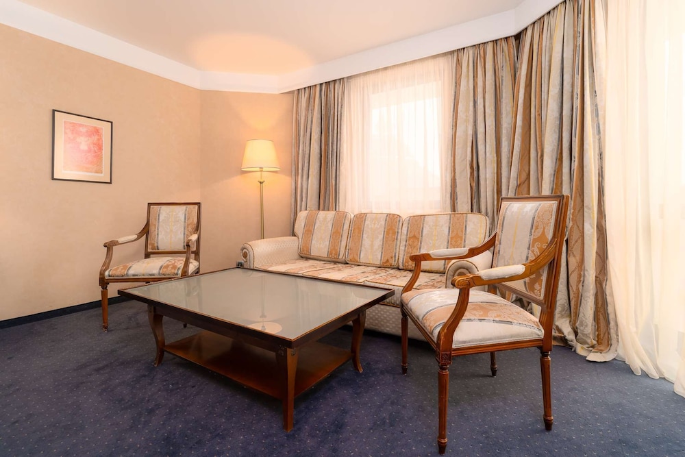 Family Suite photo 3