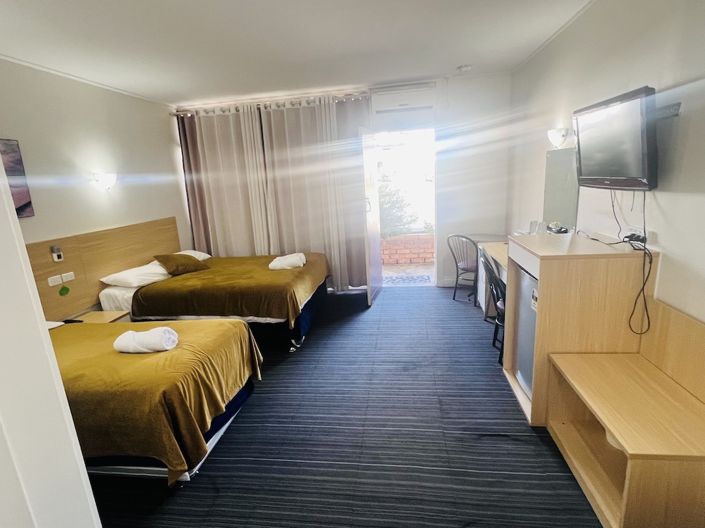 Family Studio Suite