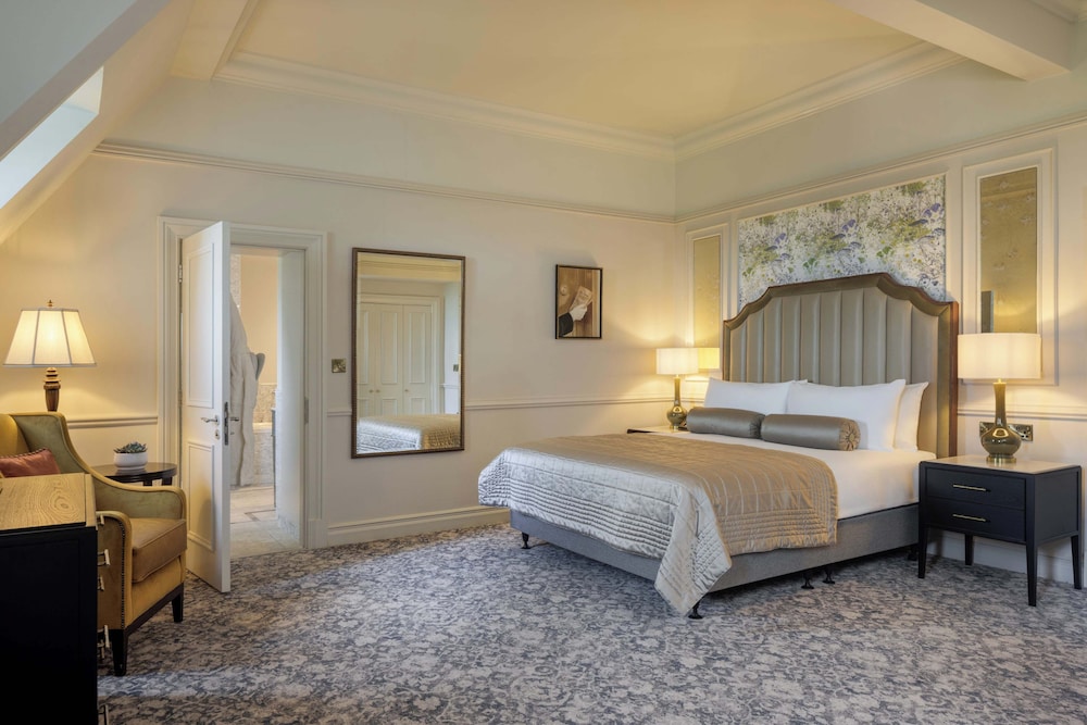 Suite, 1 King Bed (Billy Garioch) - Photo 1