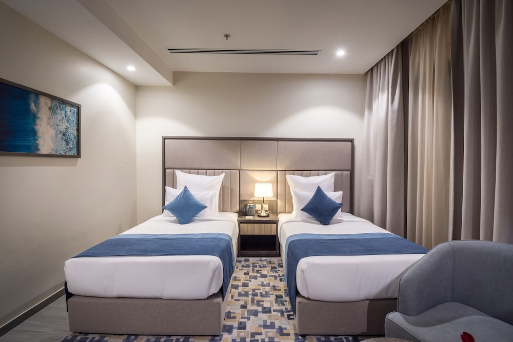 Deluxe Double Room photo 2