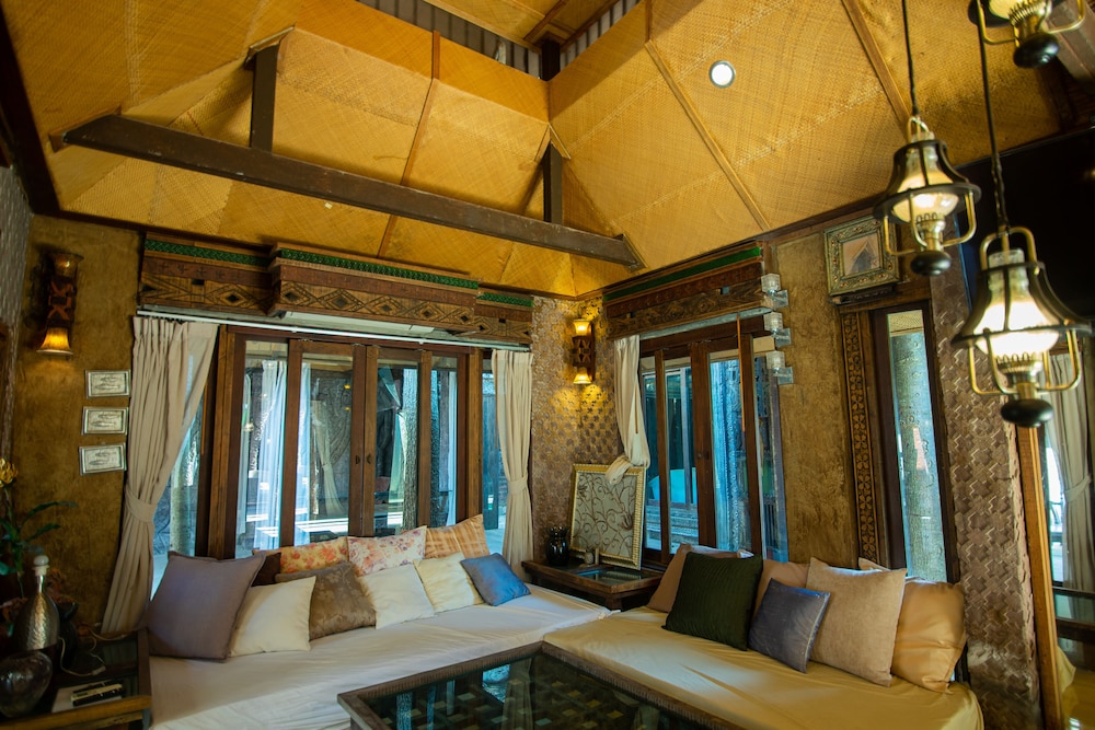 Kunlayamantra 3-Bedroom Pool Villa