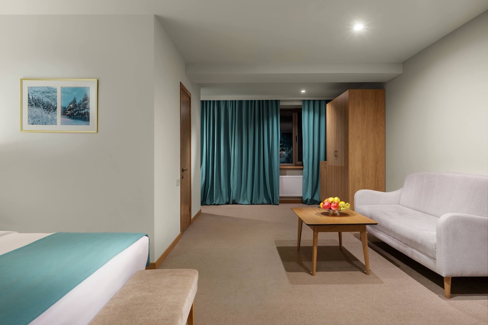 Deluxe Triple Room, 1 Bedroom photo 3