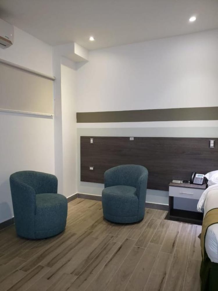 Junior Studio Suite photo 3