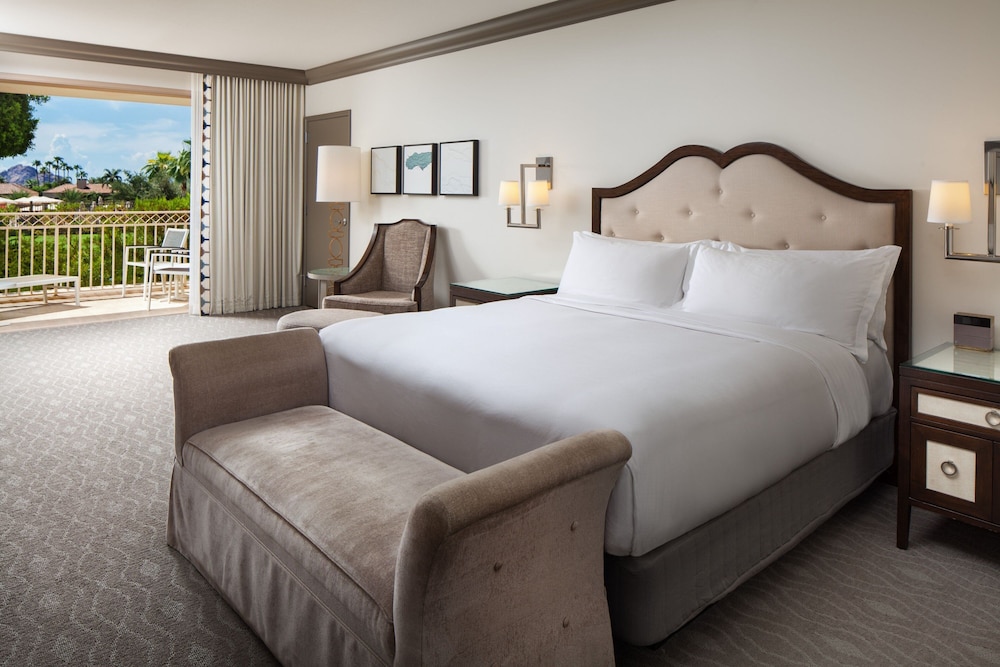 Executive Suite, 1 Bedroom - Photo 8