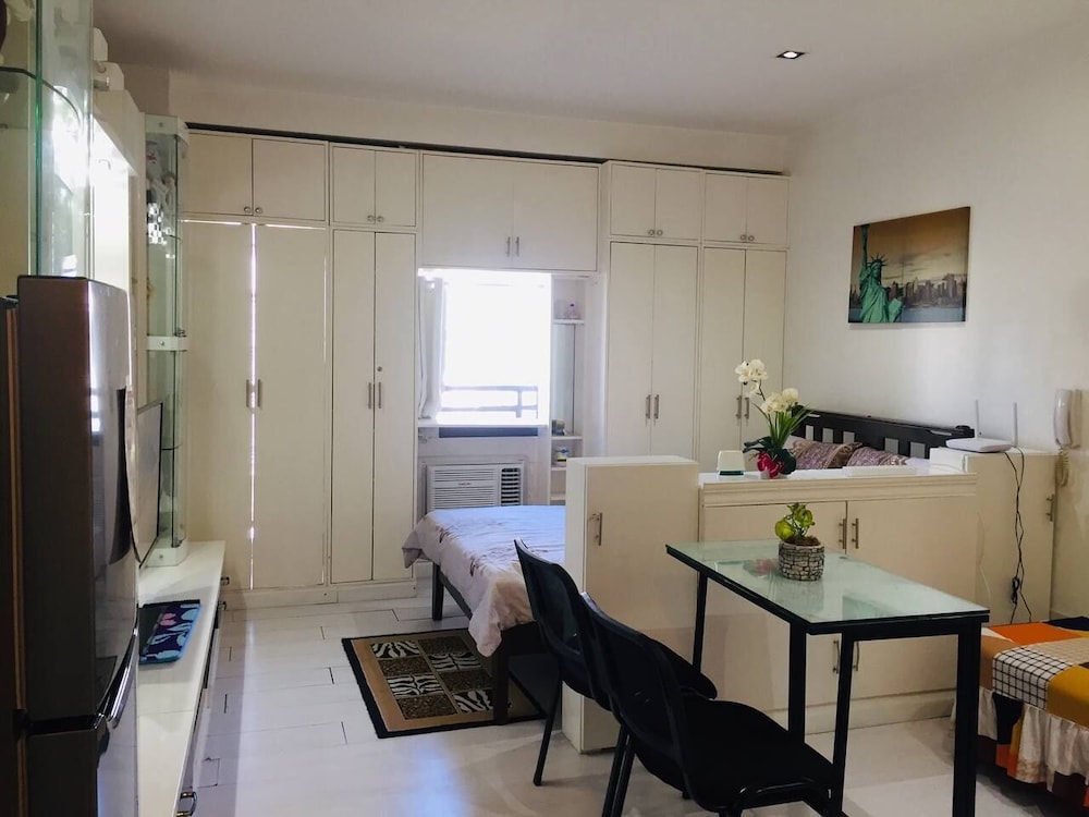 Deluxe Studio, Balcony, City View