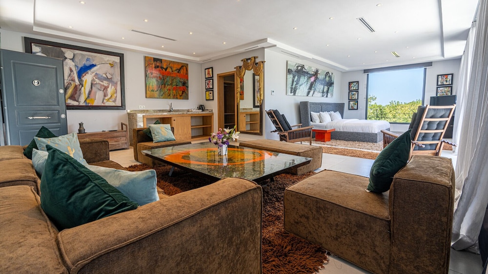 Basic Suite