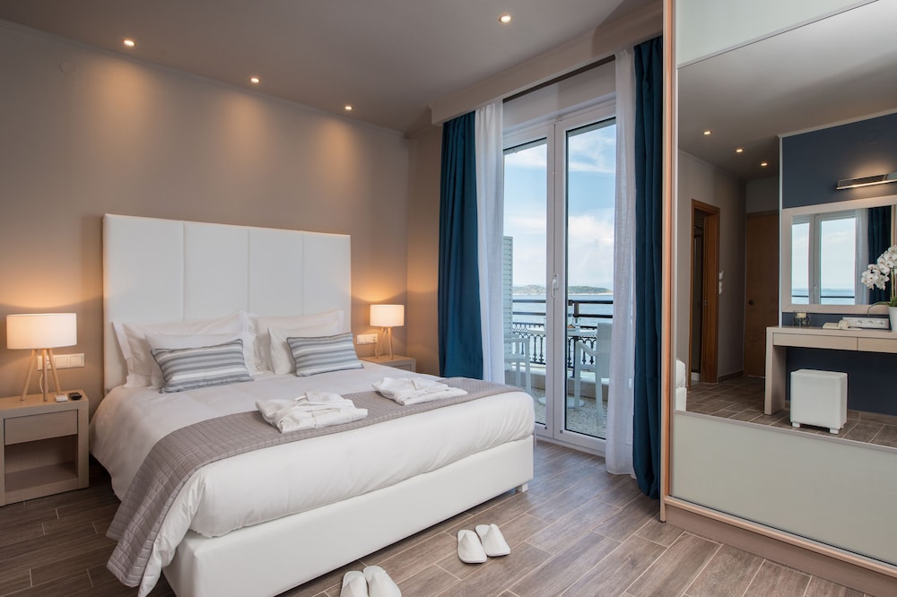Premium Double Room, Sea View photo 3