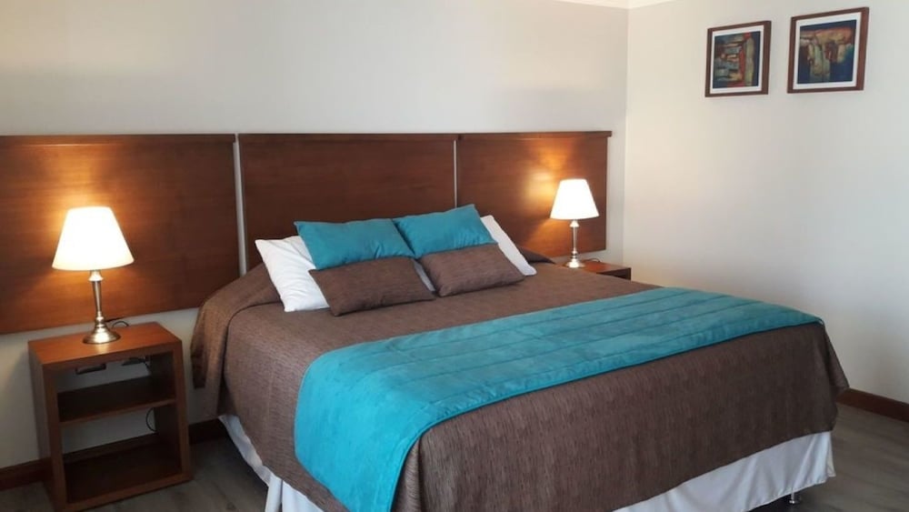 Classic Room, 1 King Bed, Private Bathroom photo 1