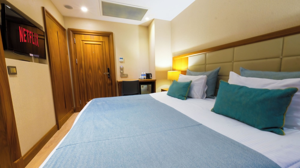 Economy Double or Twin Room photo 1