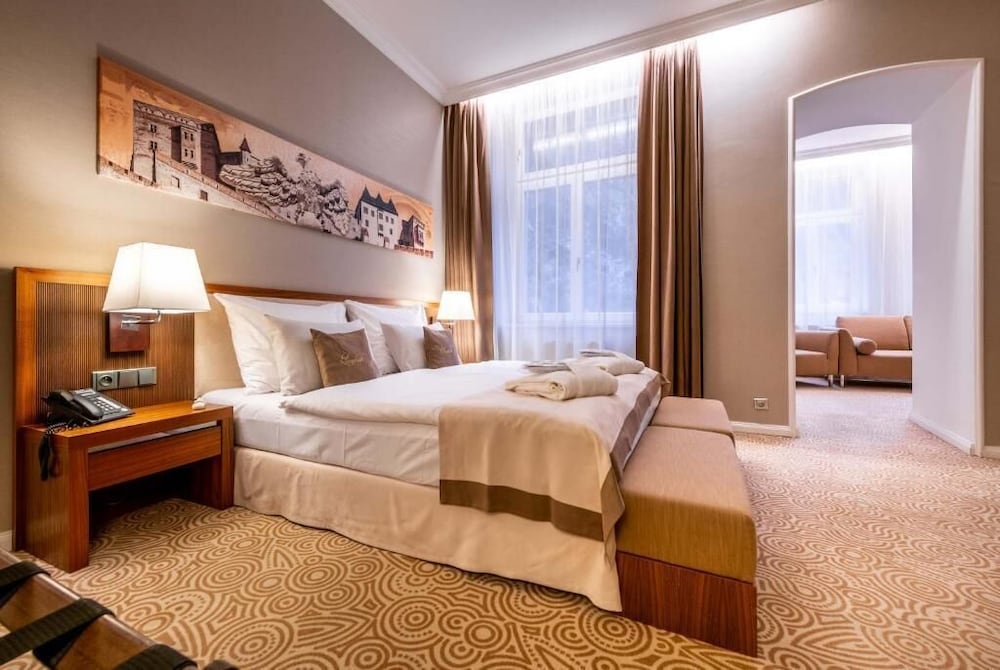 Junior Double Room