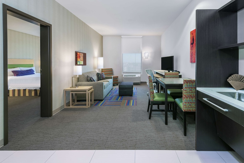 Available room