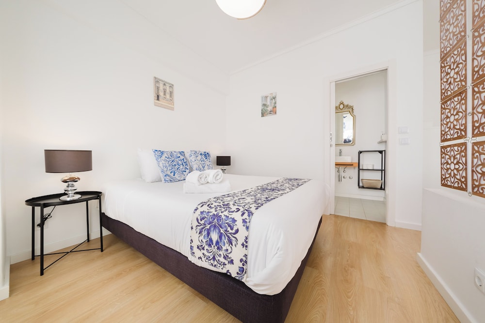 Executive Quadruple Room, 1 Double Bed with Sofa bed, Non Smoking, Terrace photo 2