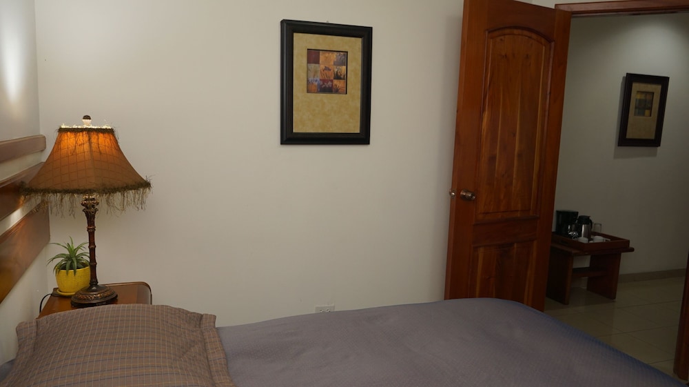 Economy Single Room, 1 Double Bed, Non Smoking photo 2