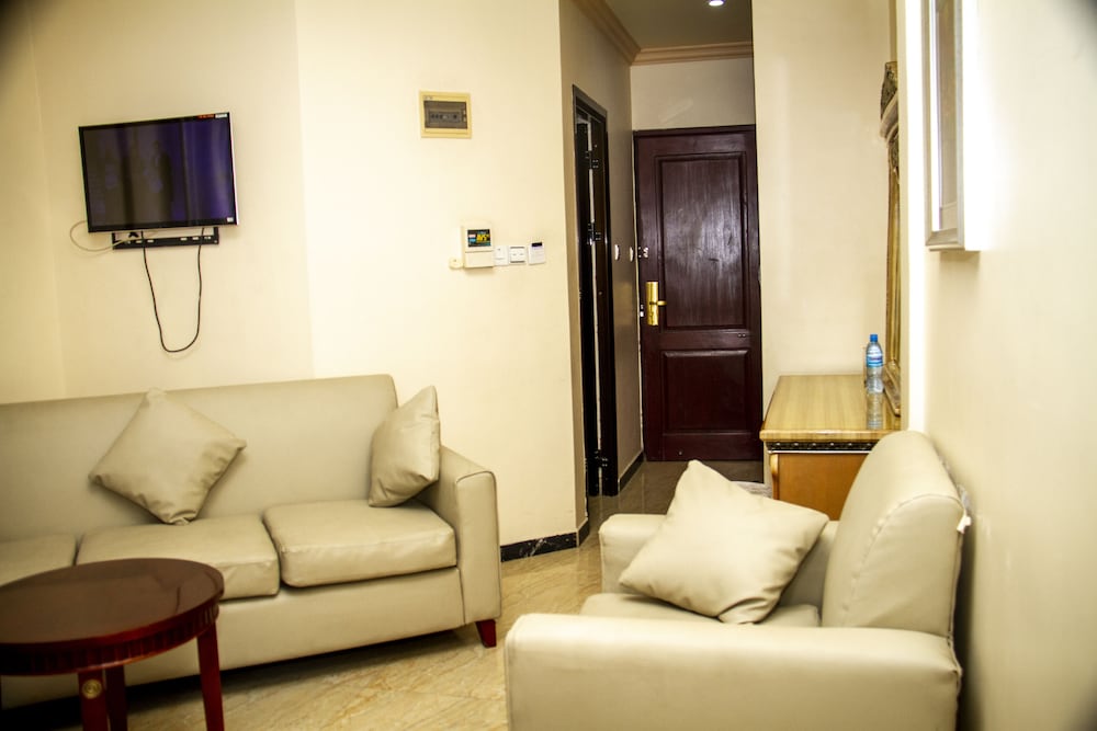 Executive Suite, 1 King Bed photo 3