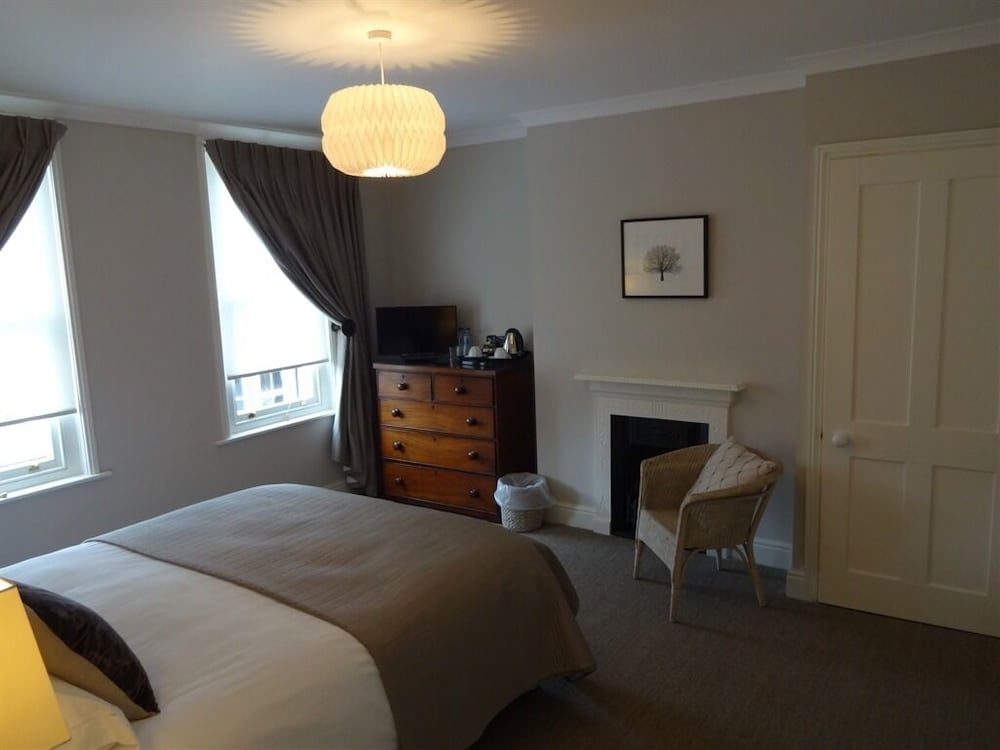 Classic Double Room, Ensuite (Allen) photo 2