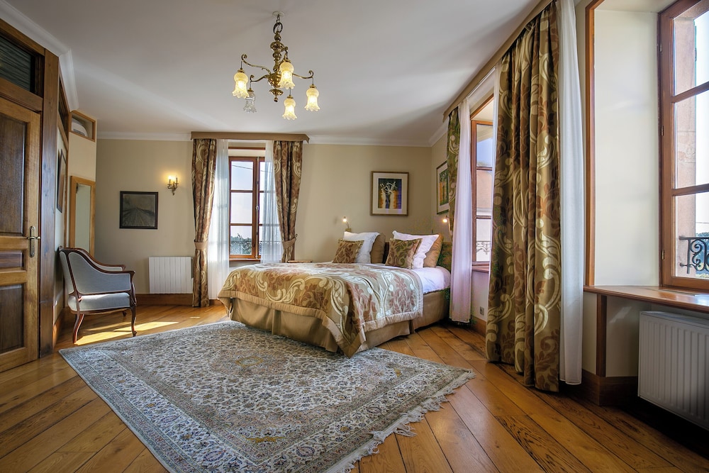 Junior Double Room