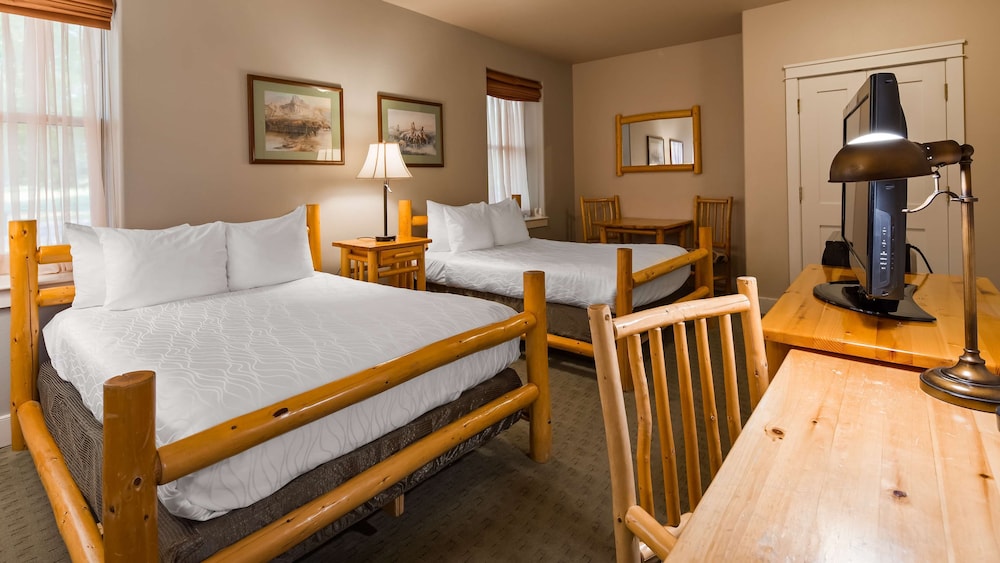 Standard Room, 2 Double Beds, Non Smoking, Refrigerator & Microwave (1st Floor) photo 1
