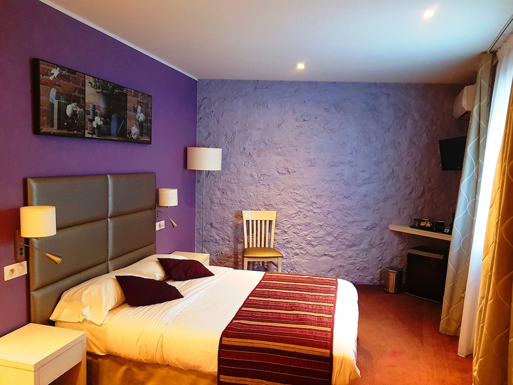 Superior Double or Twin Room photo 1