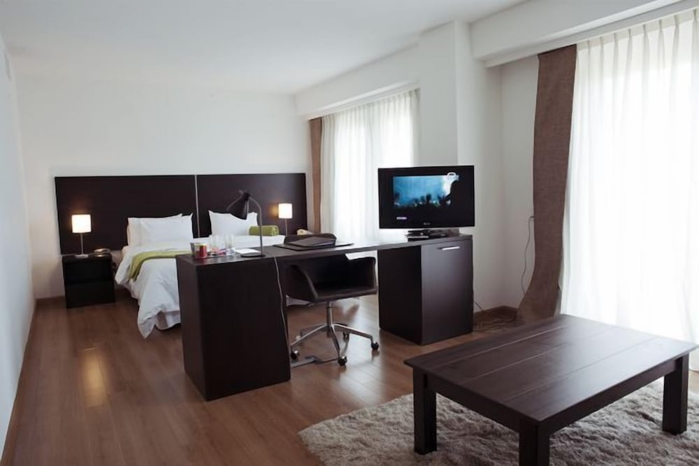 Suite photo 1