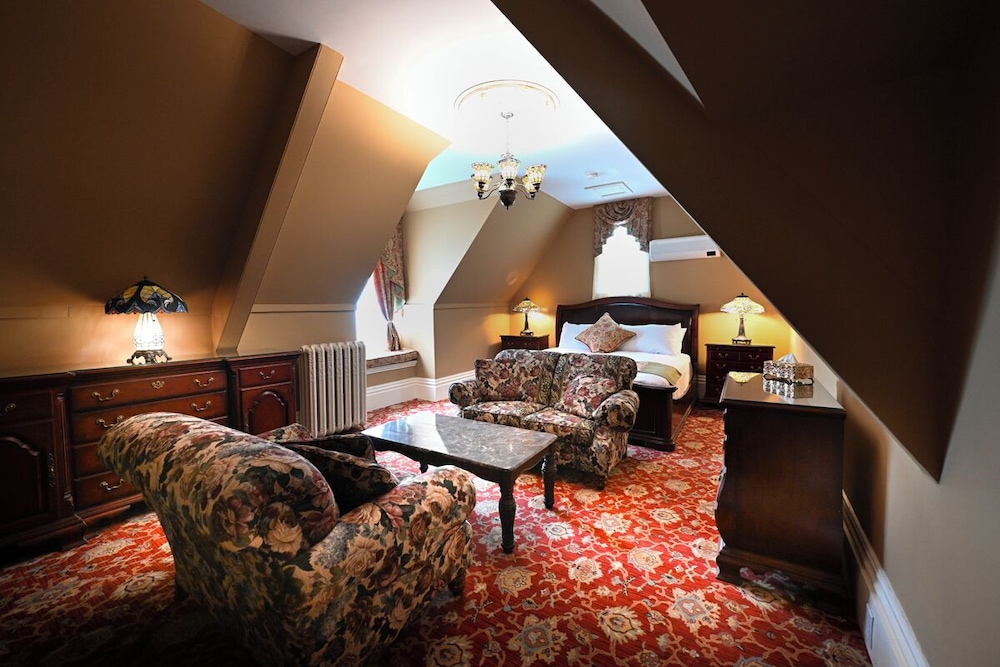 Standard Room photo 2