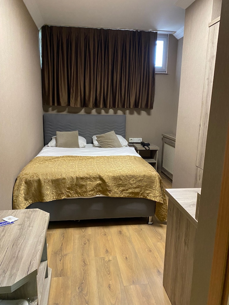 Economy Single Room photo 2