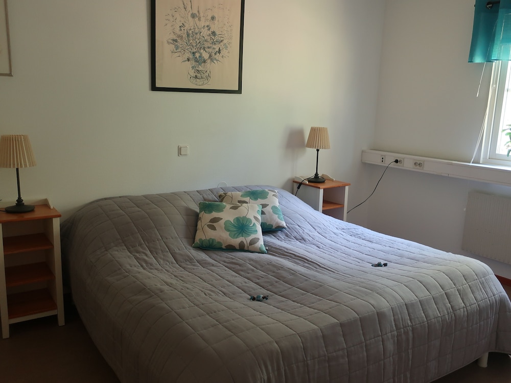 Standard Double or Twin Room photo 3