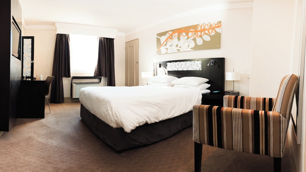 Standard Room (Queen) - Photo 3