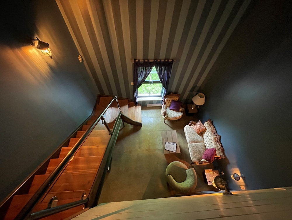 Junior Suite, Ensuite photo 2