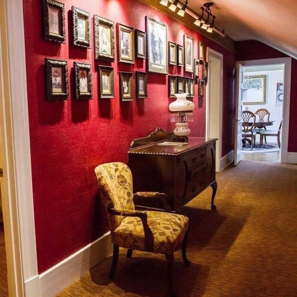 Molly Brown Suite