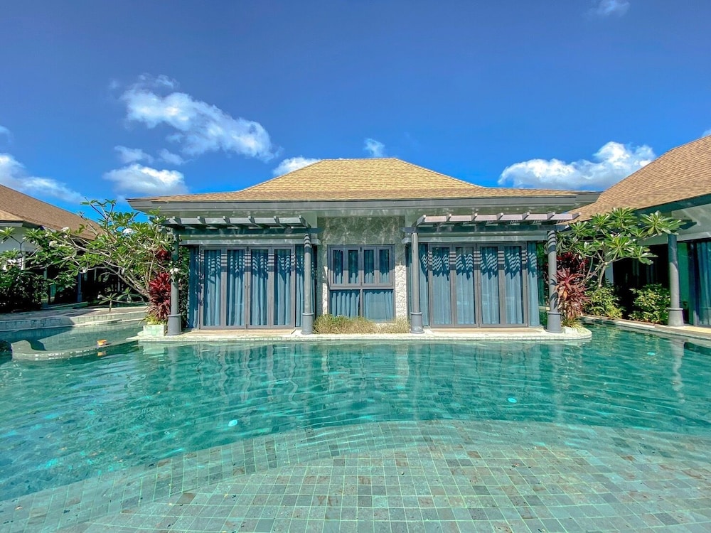 Premier 2 Bedroom Pool Access - Photo 10