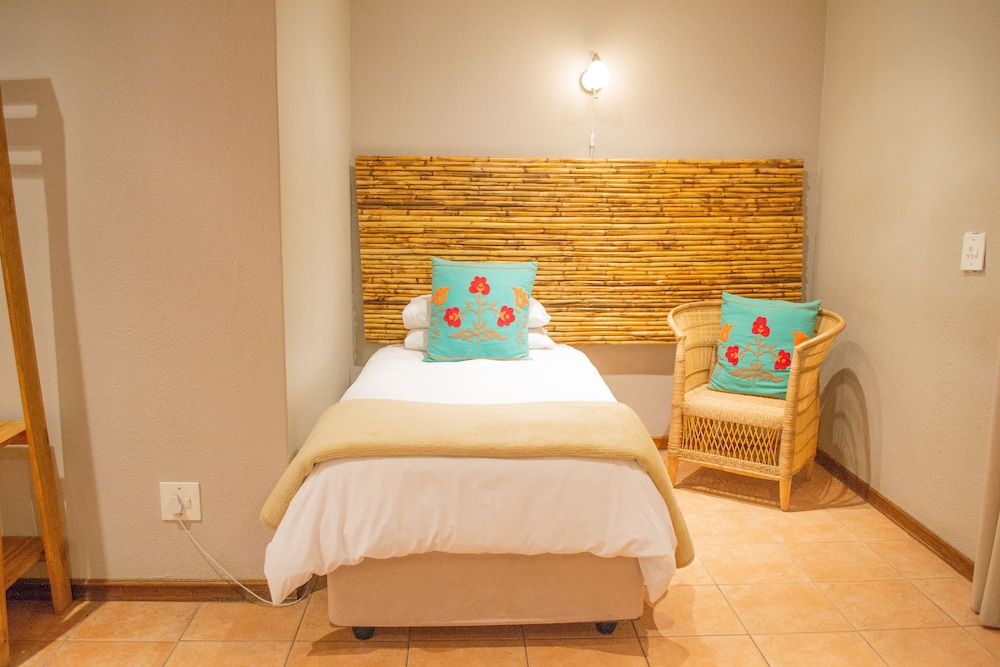 Superior Triple Room photo 3