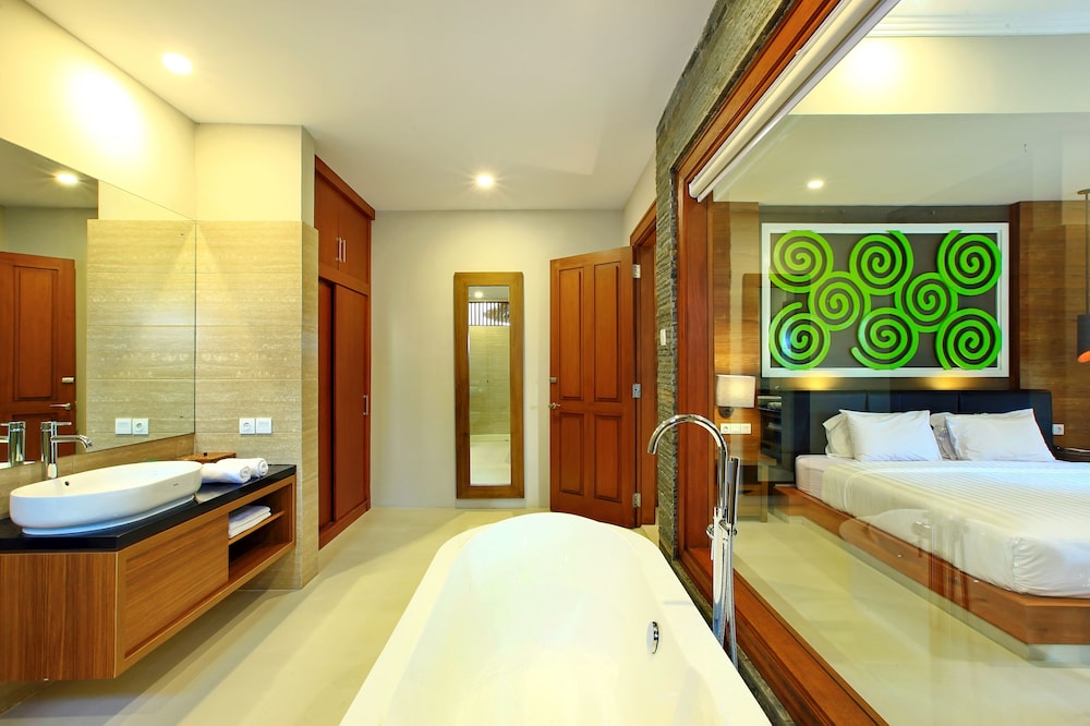 Premier Suite, 1 Bedroom - Photo 4