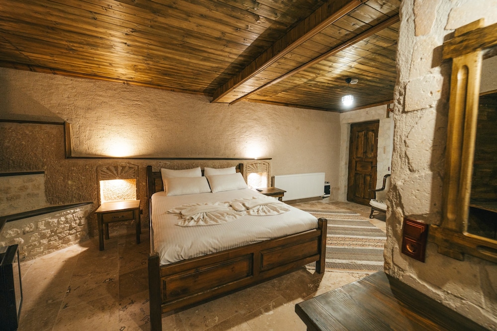 Standard Room, Courtyard View photo 3