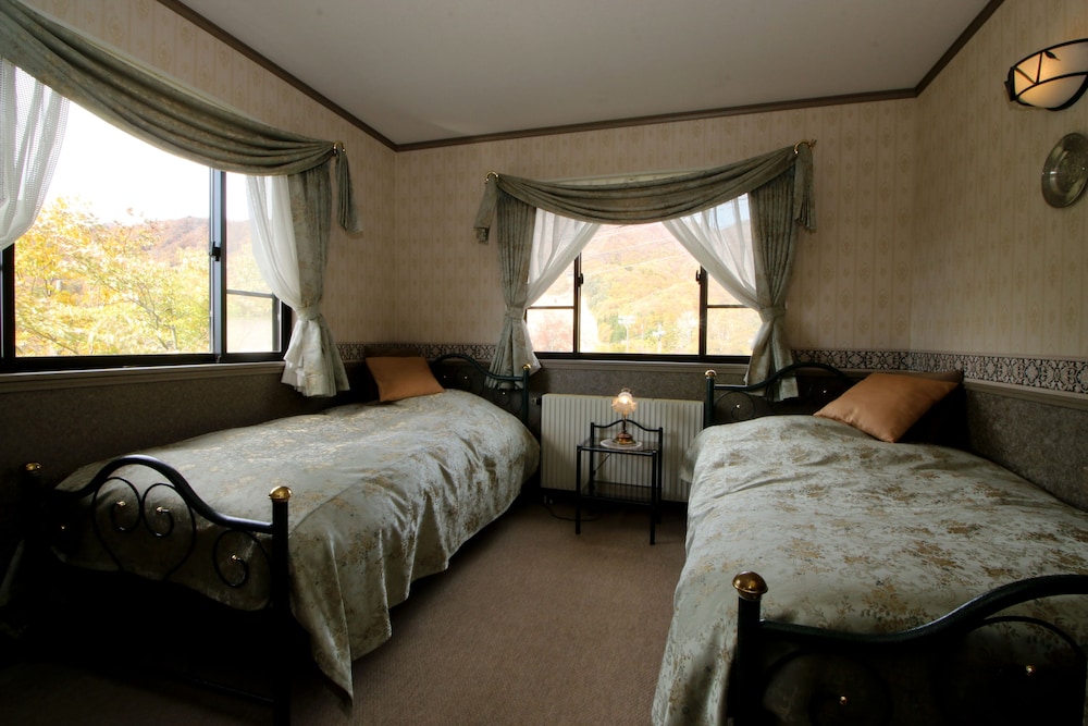 Corner Twin Room photo 2