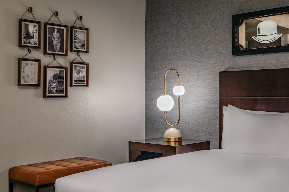 Room, 1 Queen Bed - Photo 2