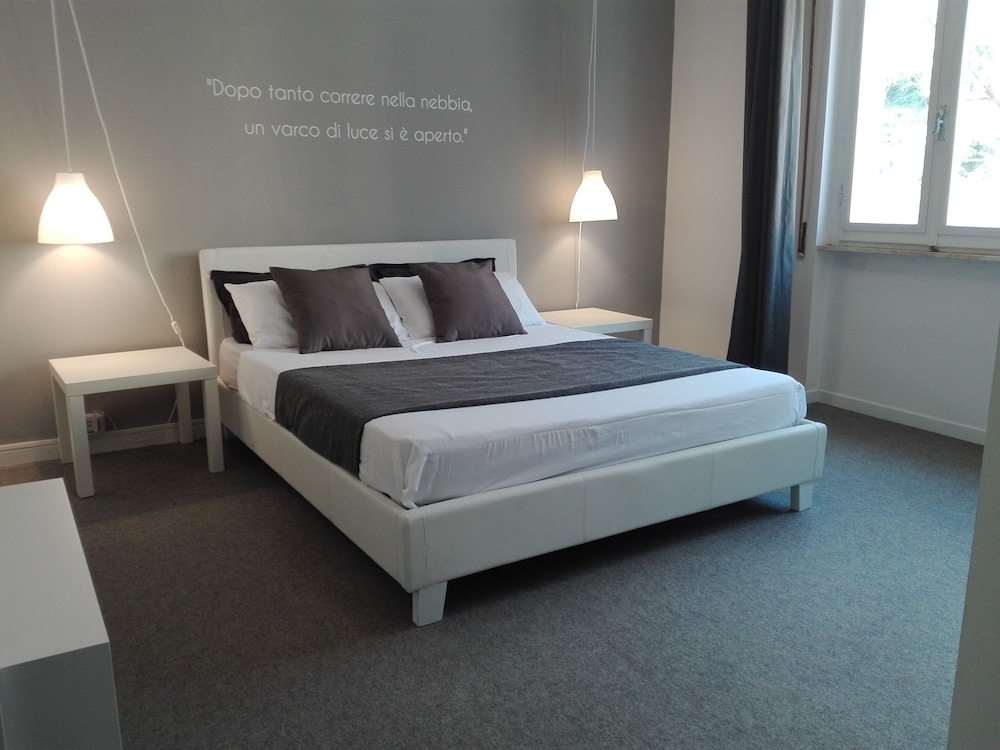 Double Room, Terrace, City View photo 2