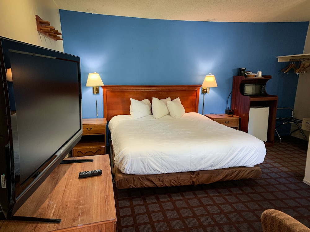 Comfort Room, 1 King Bed photo 1