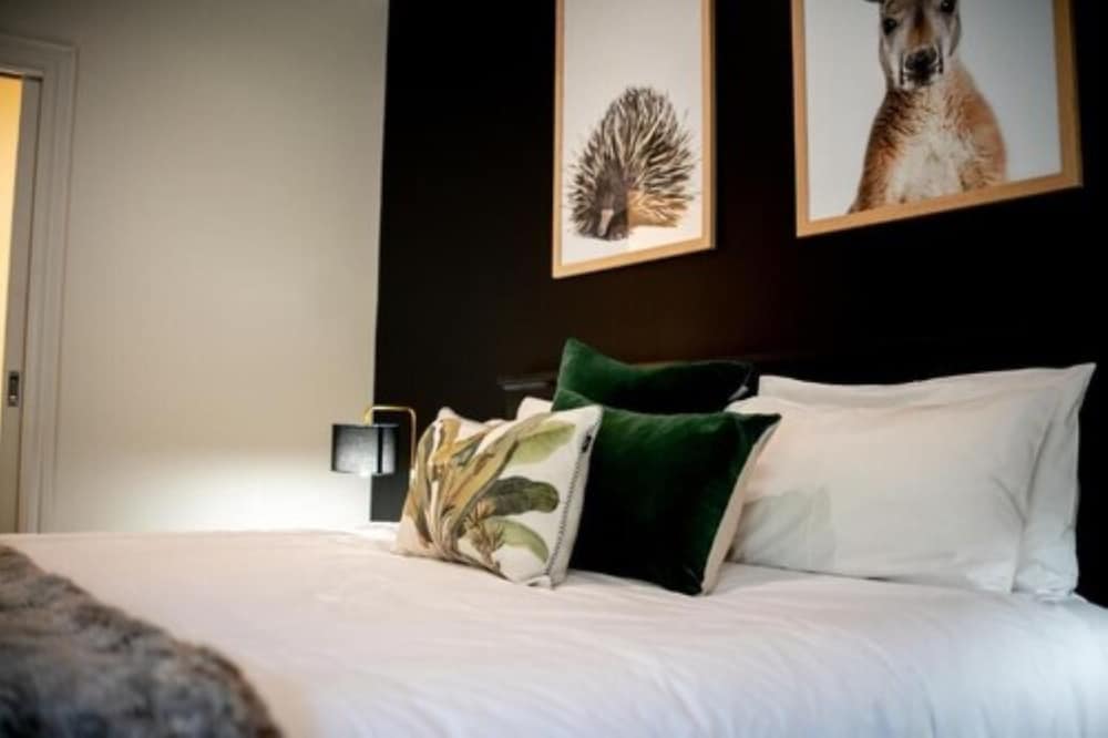 Protea Suite - No Spa Bath photo 3